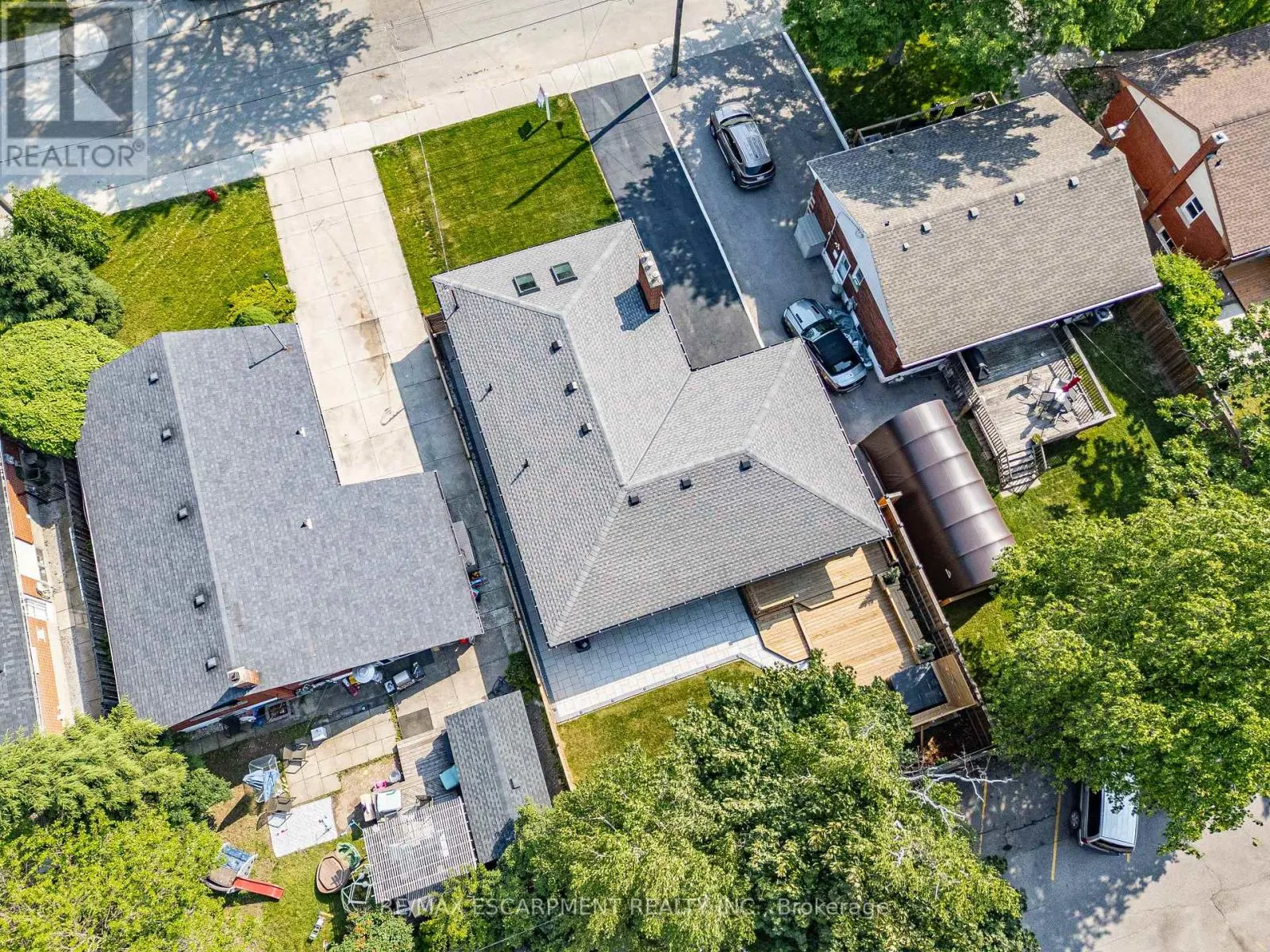 15 HARDALE CRESCENT