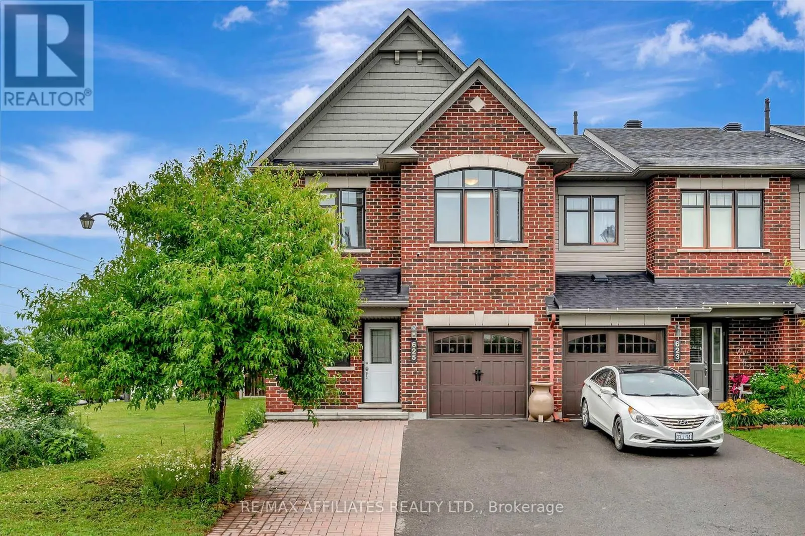625 TRIGORIA CRESCENT