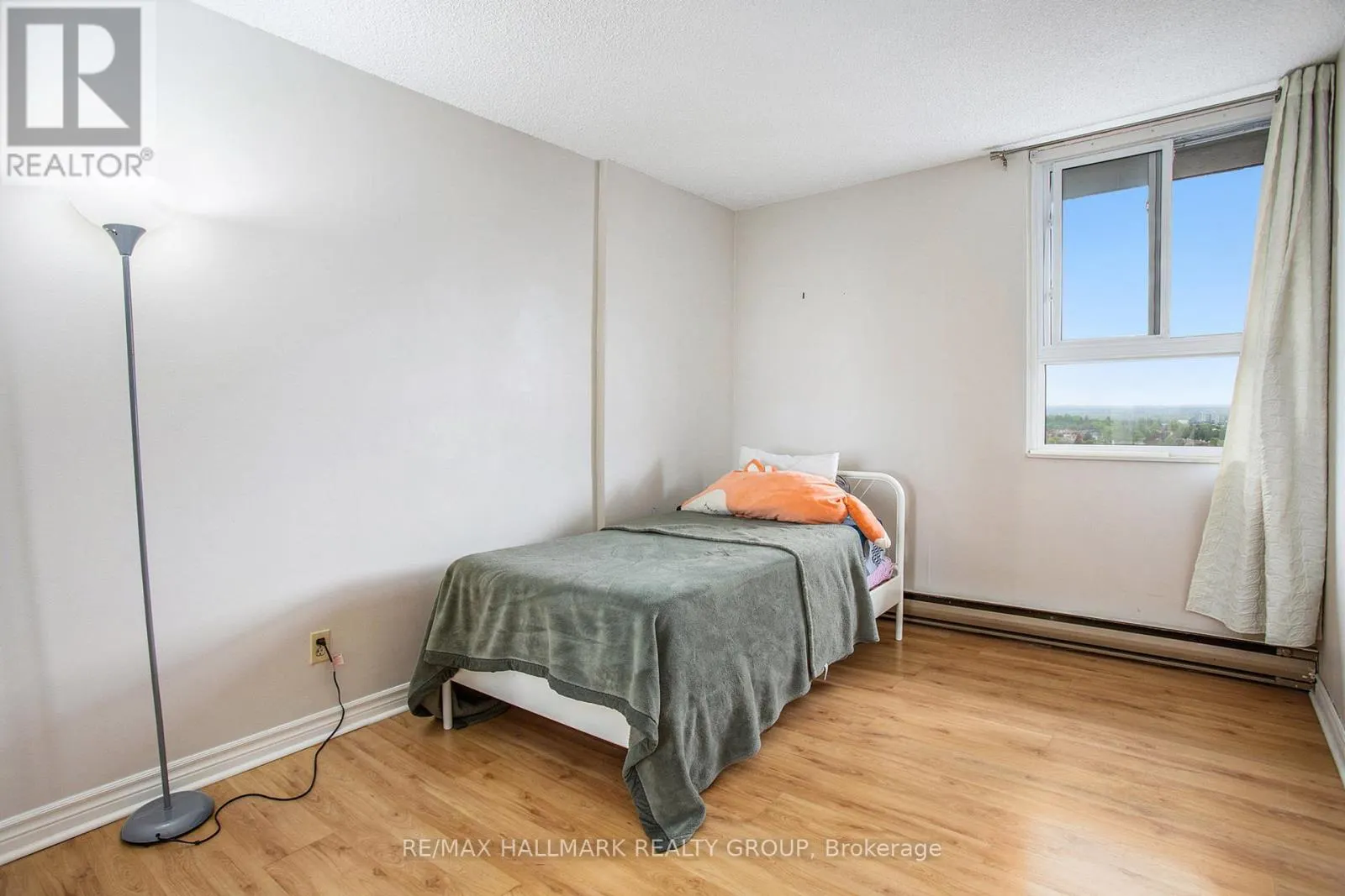 1508 - 2000 JASMINE CRESCENT
