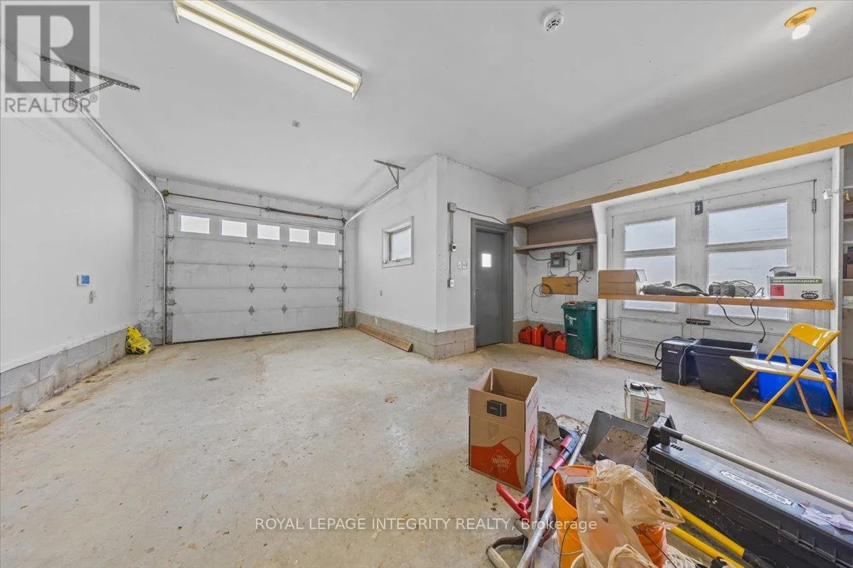 301 ZEPHYR AVENUE