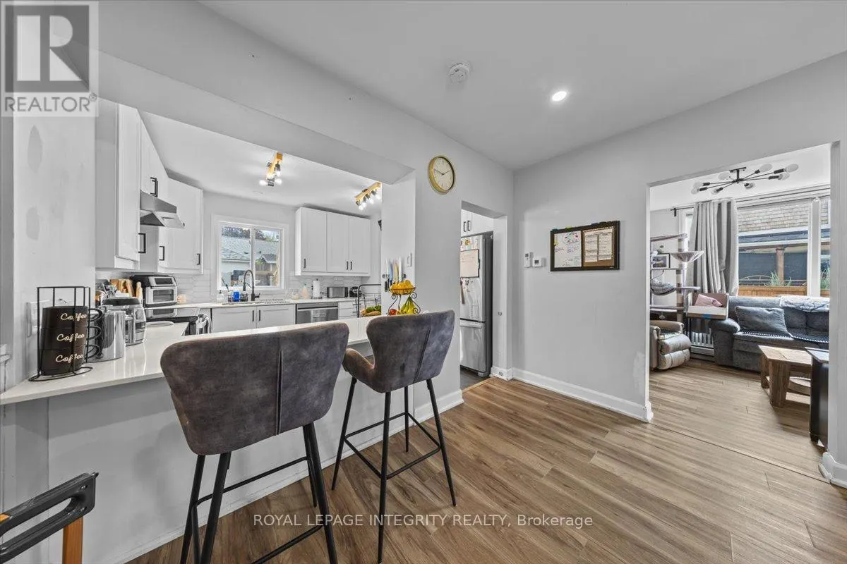301 ZEPHYR AVENUE