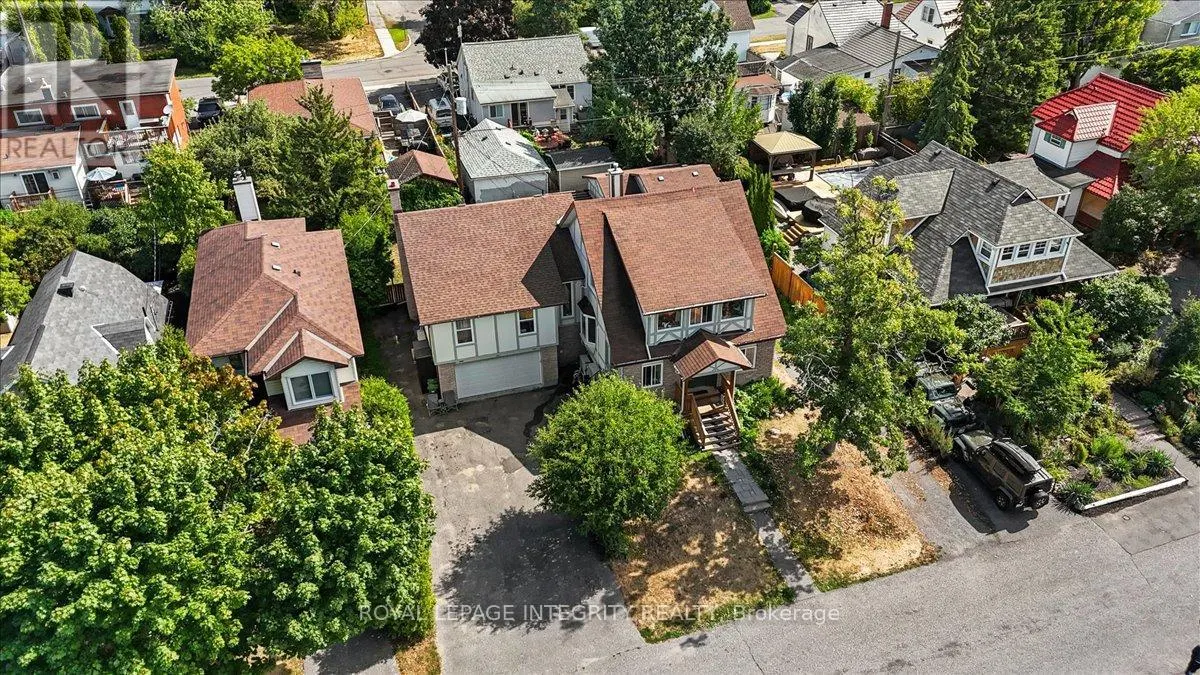 301 ZEPHYR AVENUE