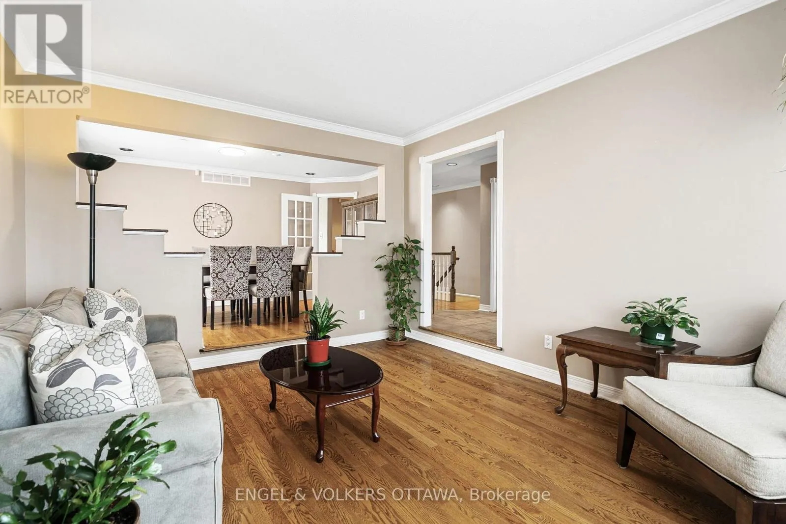 27 MAYFORD AVENUE