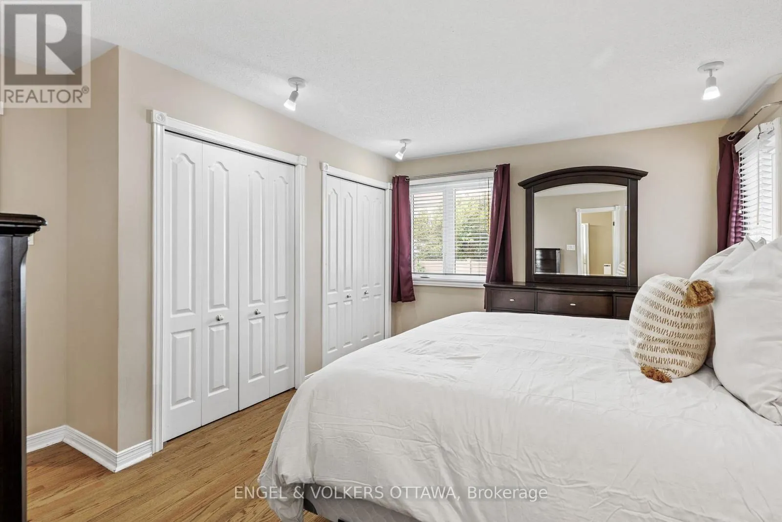 27 MAYFORD AVENUE