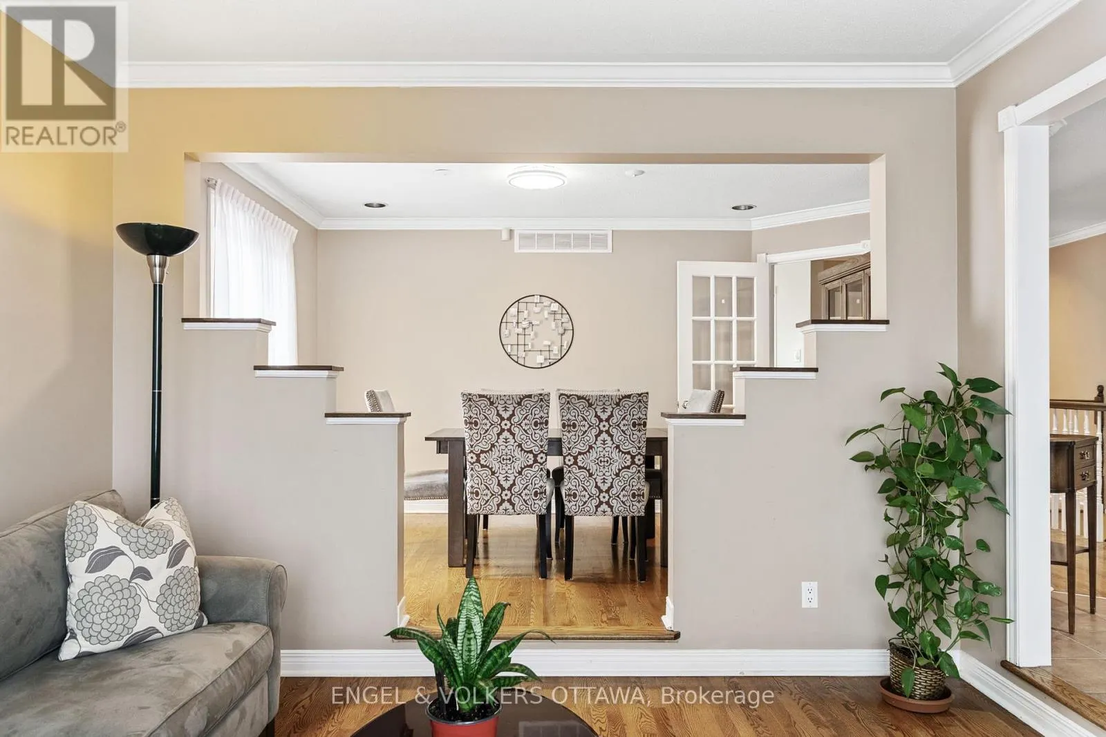 27 MAYFORD AVENUE