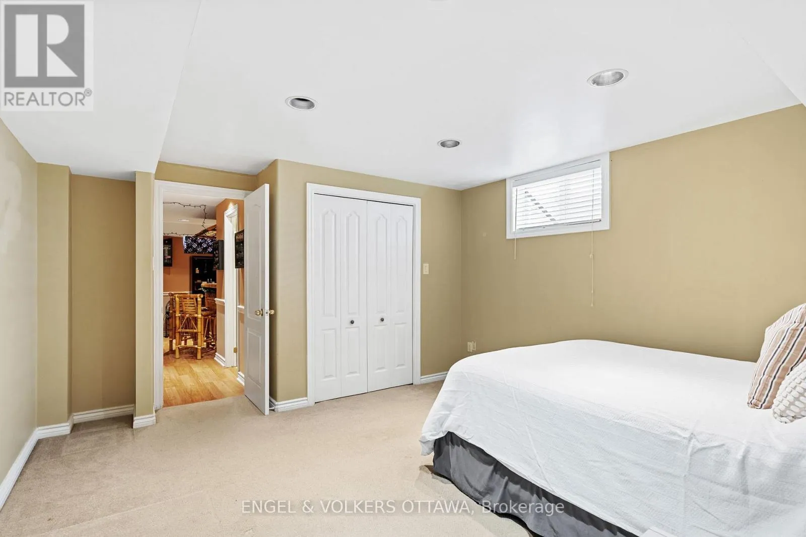 27 MAYFORD AVENUE