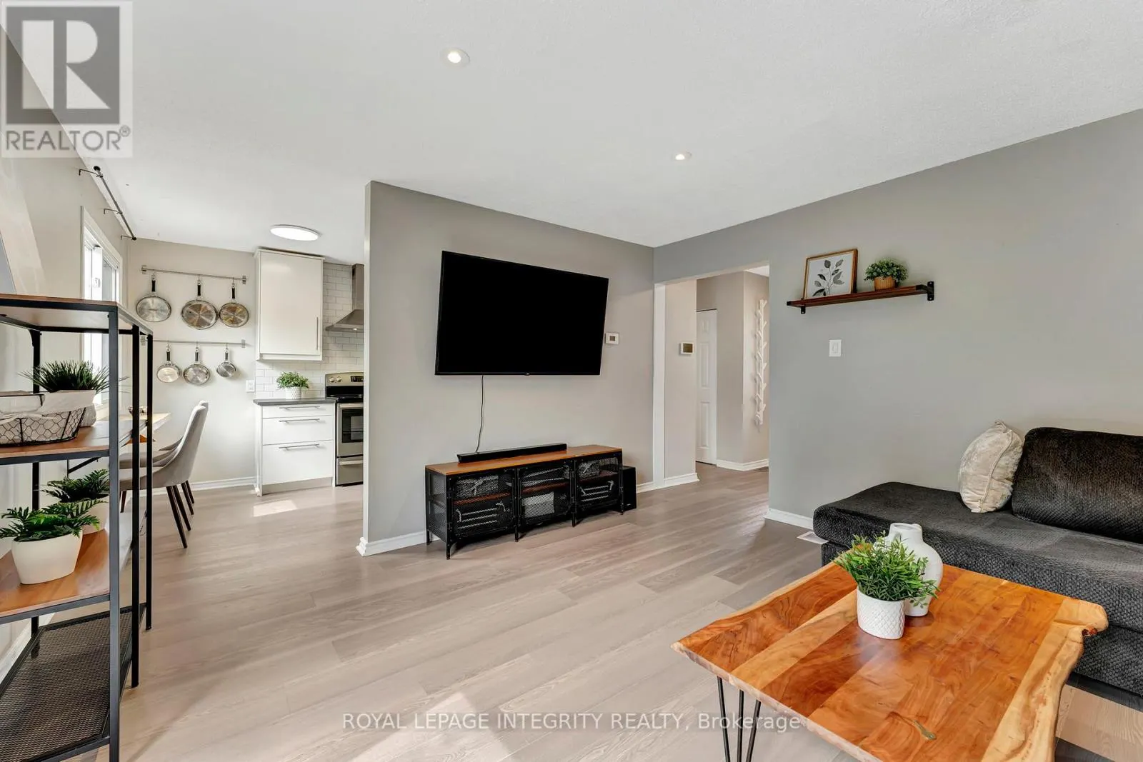 66 TARQUIN CRESCENT
