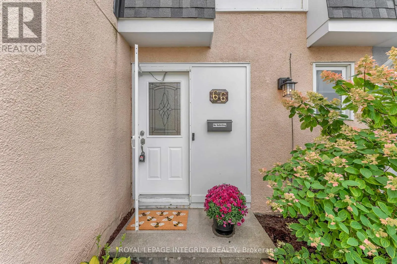 66 TARQUIN CRESCENT