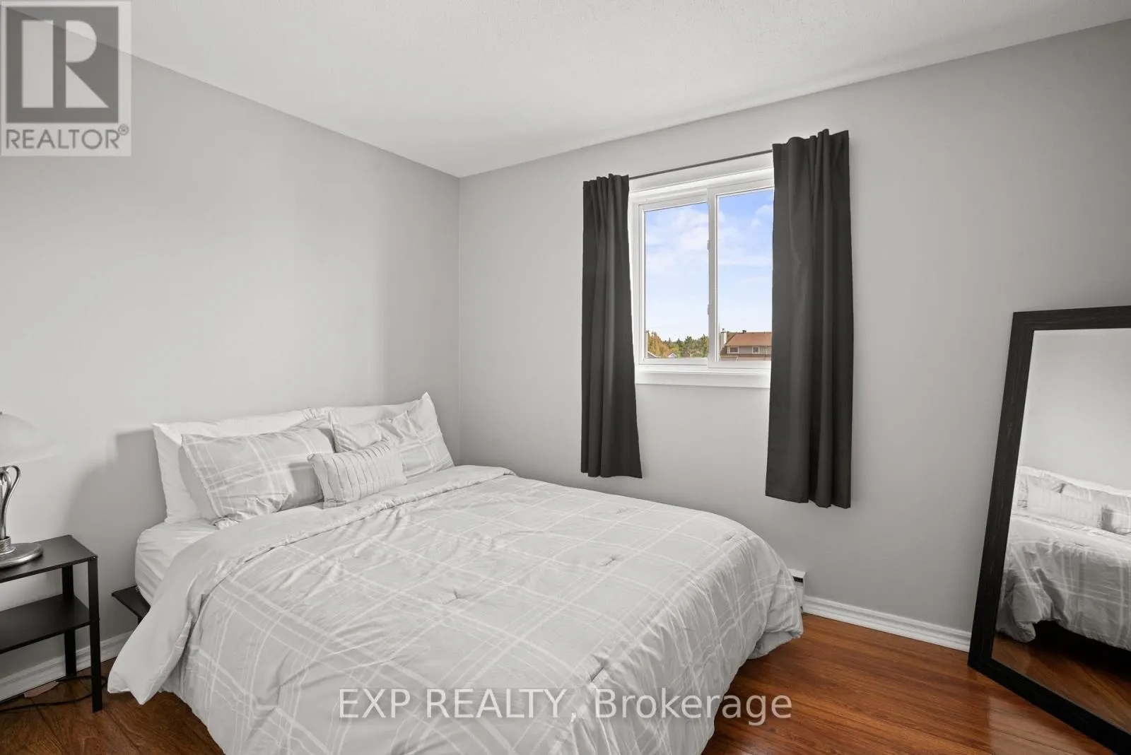 77B - 754 ST. ANDRE DRIVE