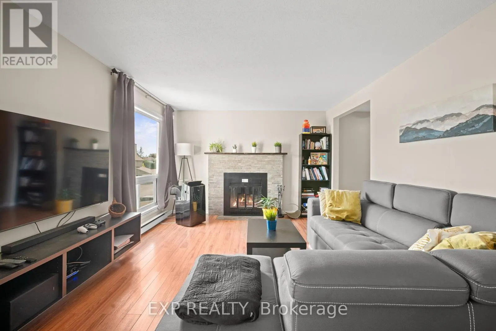77B - 754 ST. ANDRE DRIVE
