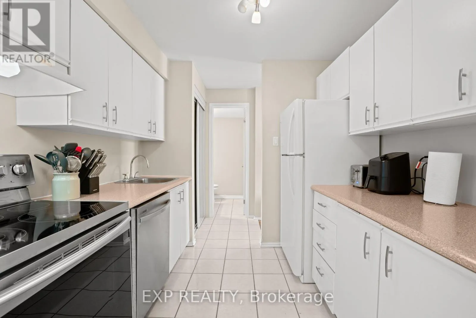 77B - 754 ST. ANDRE DRIVE