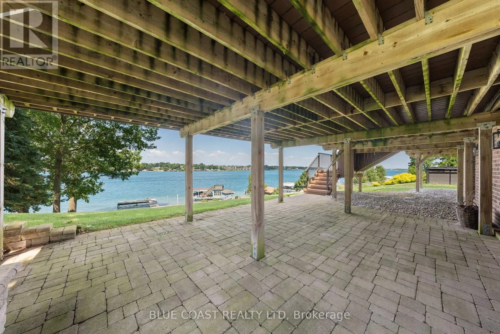 1031 ST CLAIR PARKWAY