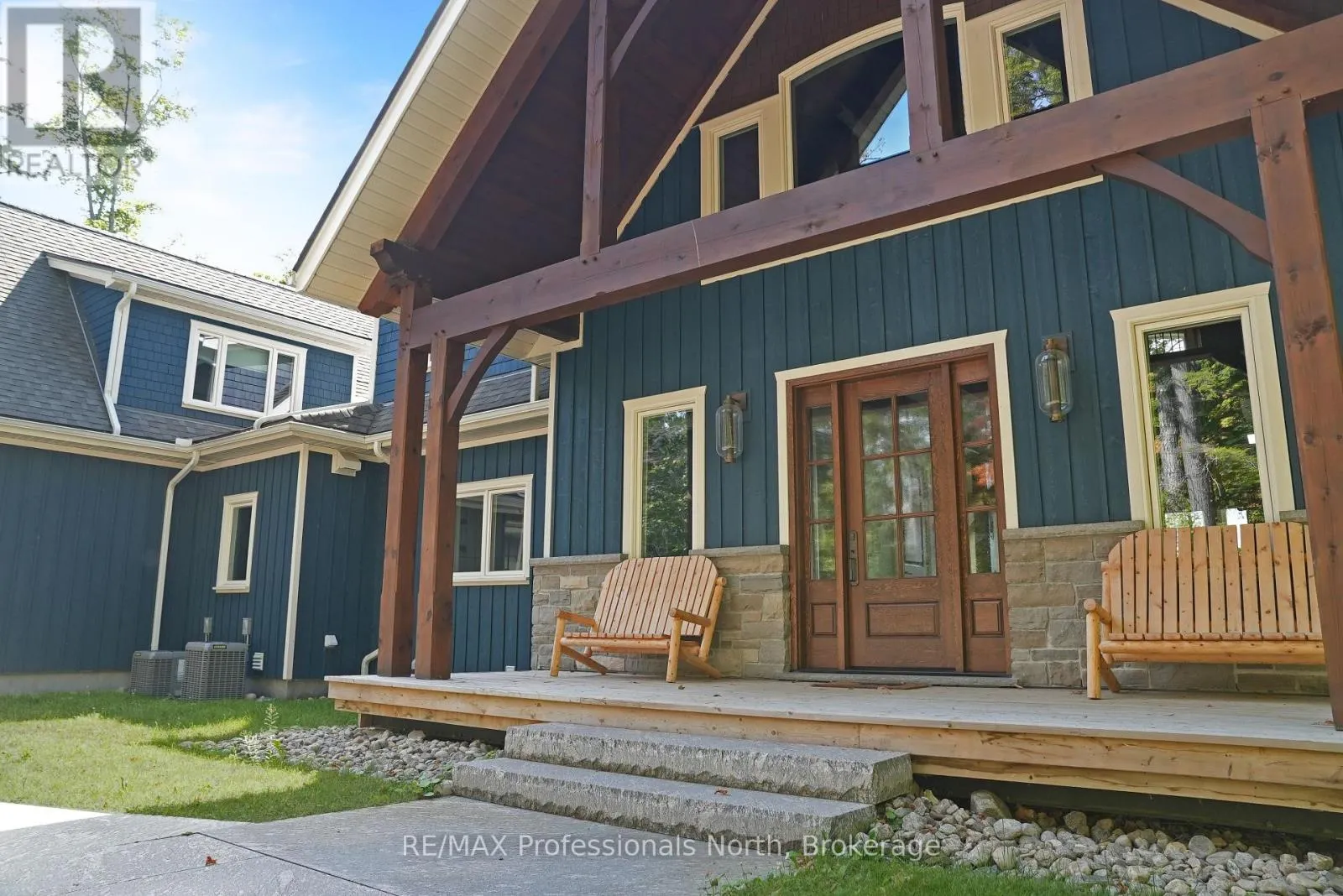 1394 FLATWATER COVE TRAIL