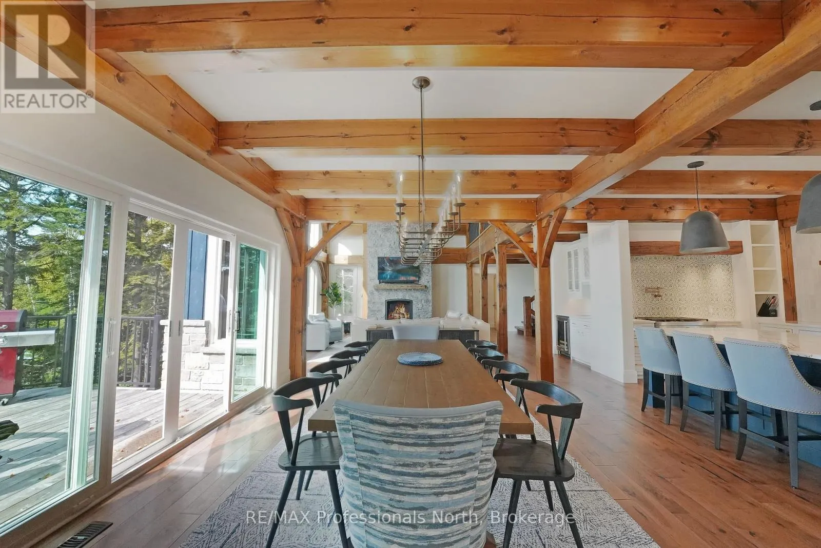 1394 FLATWATER COVE TRAIL