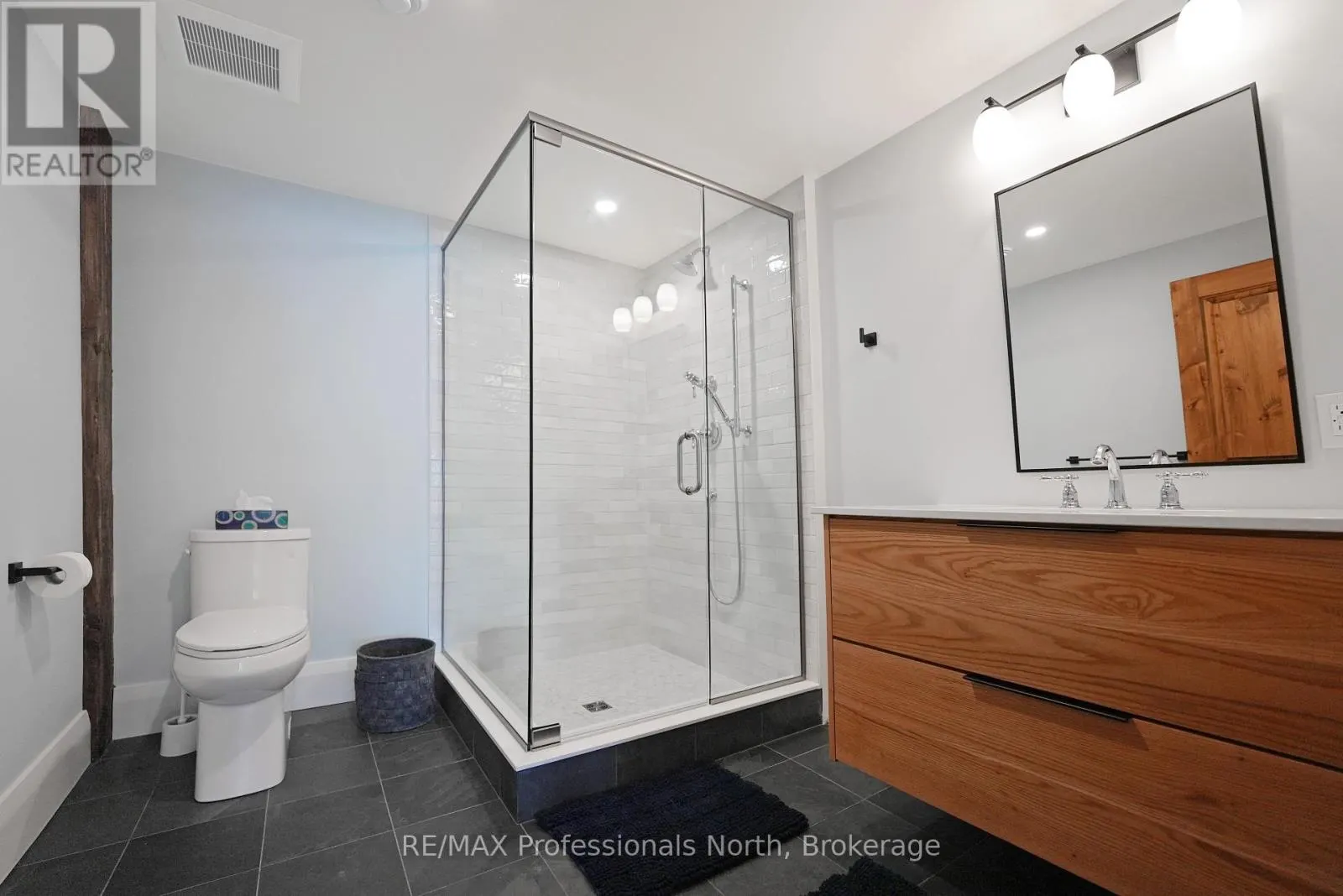 1394 FLATWATER COVE TRAIL