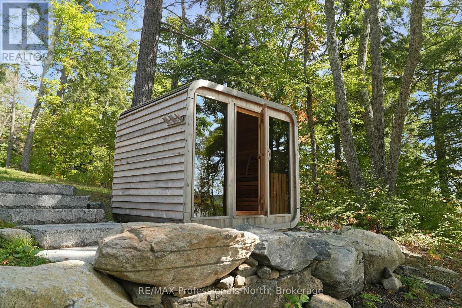 1394 FLATWATER COVE TRAIL