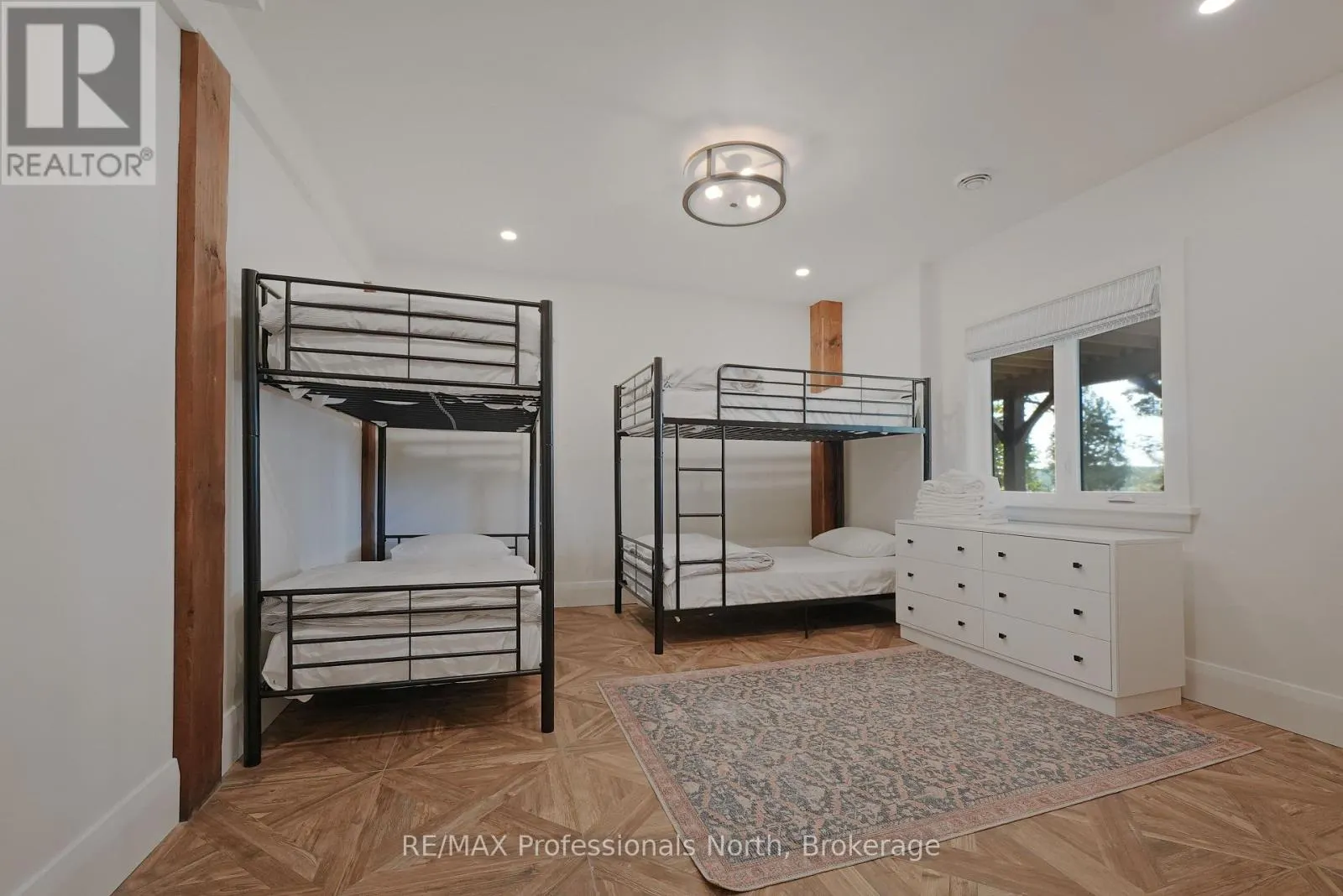 1394 FLATWATER COVE TRAIL