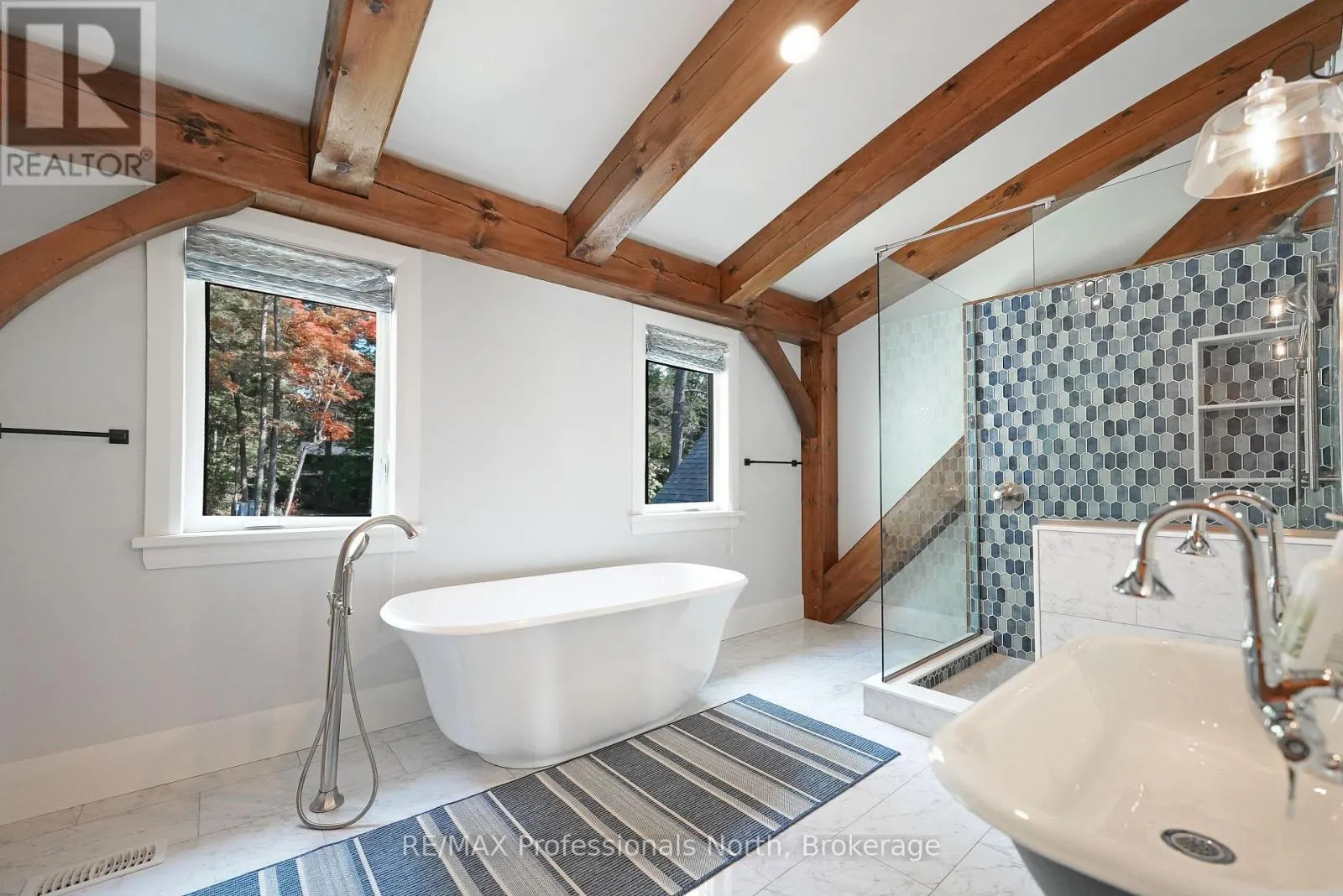 1394 FLATWATER COVE TRAIL