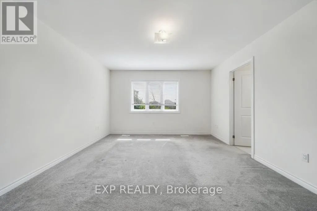9 TODD CRESCENT
