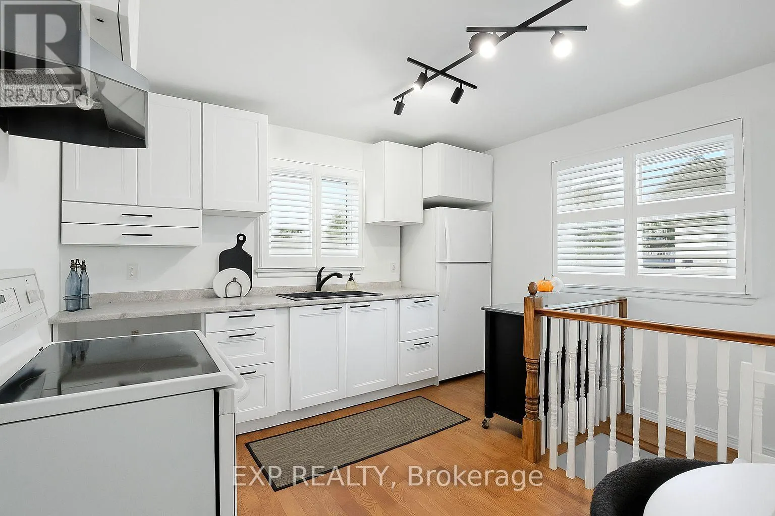 1419 SECOND STREET W