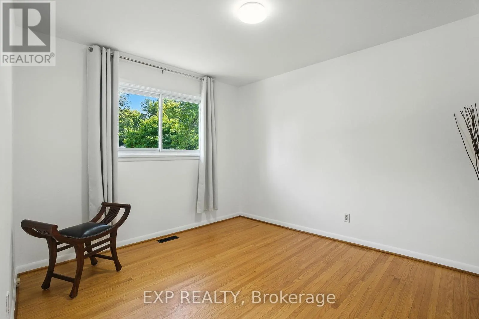 1419 SECOND STREET W