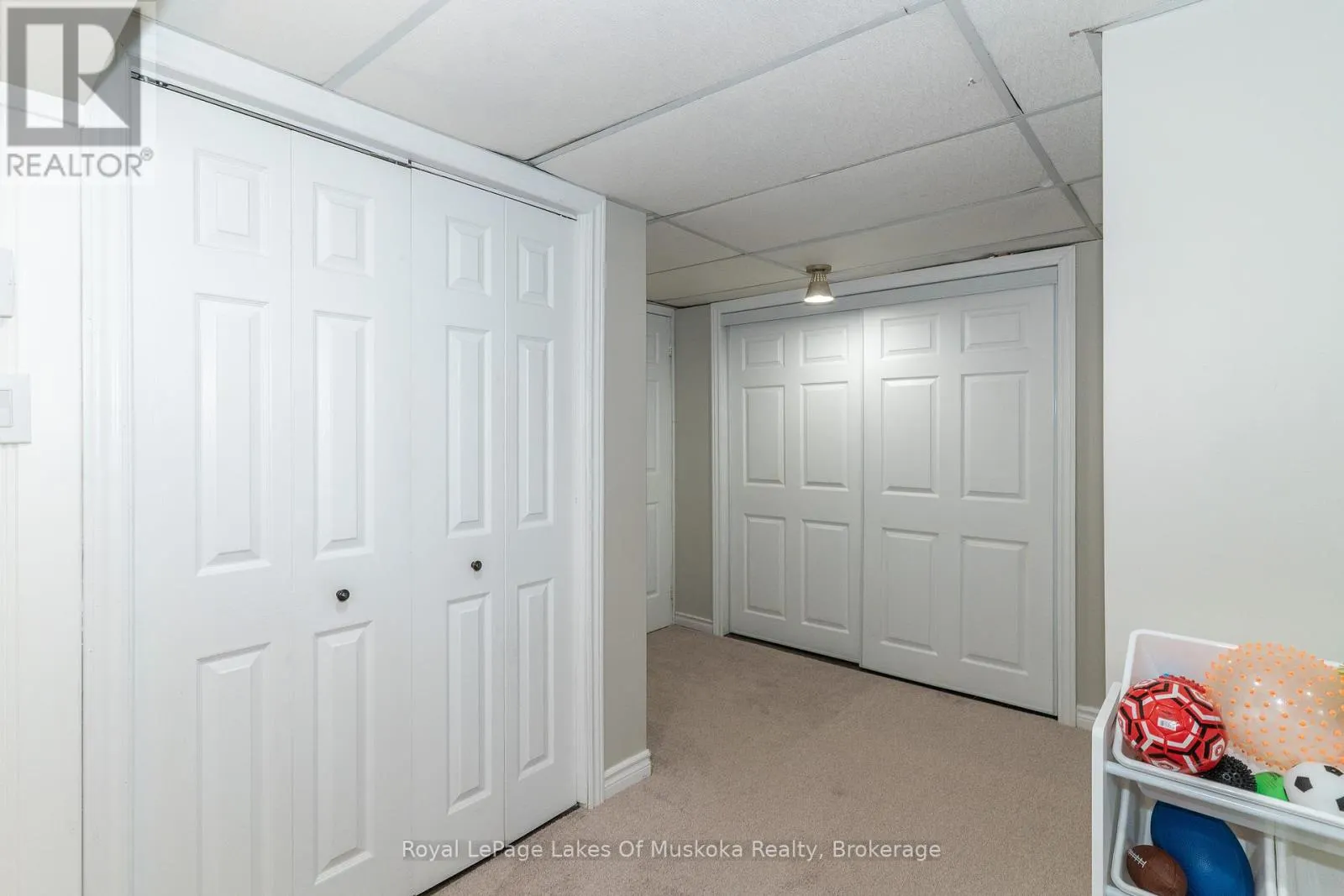 220 ALEXANDER STREET