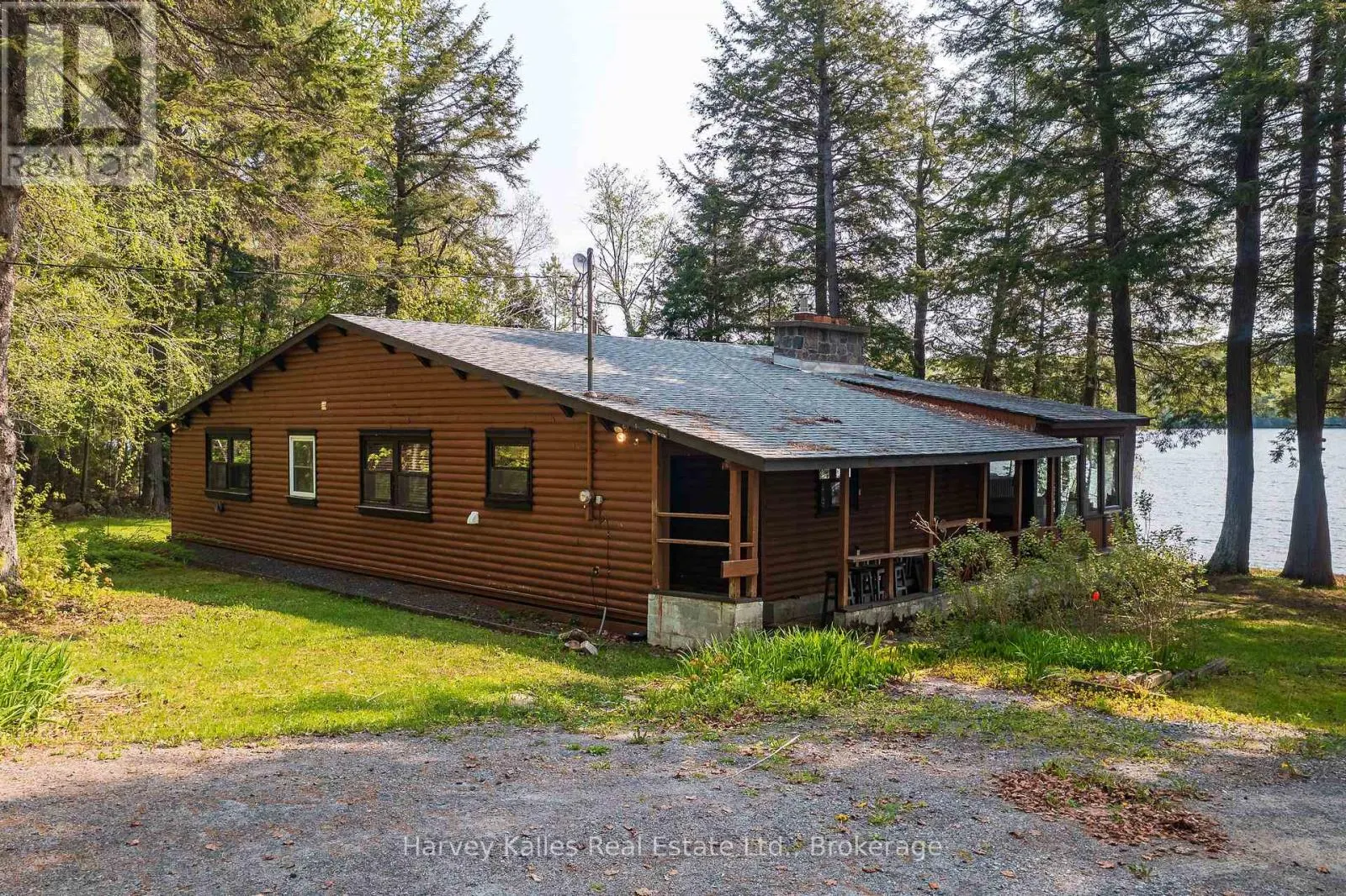 1033 SCOTT LANE