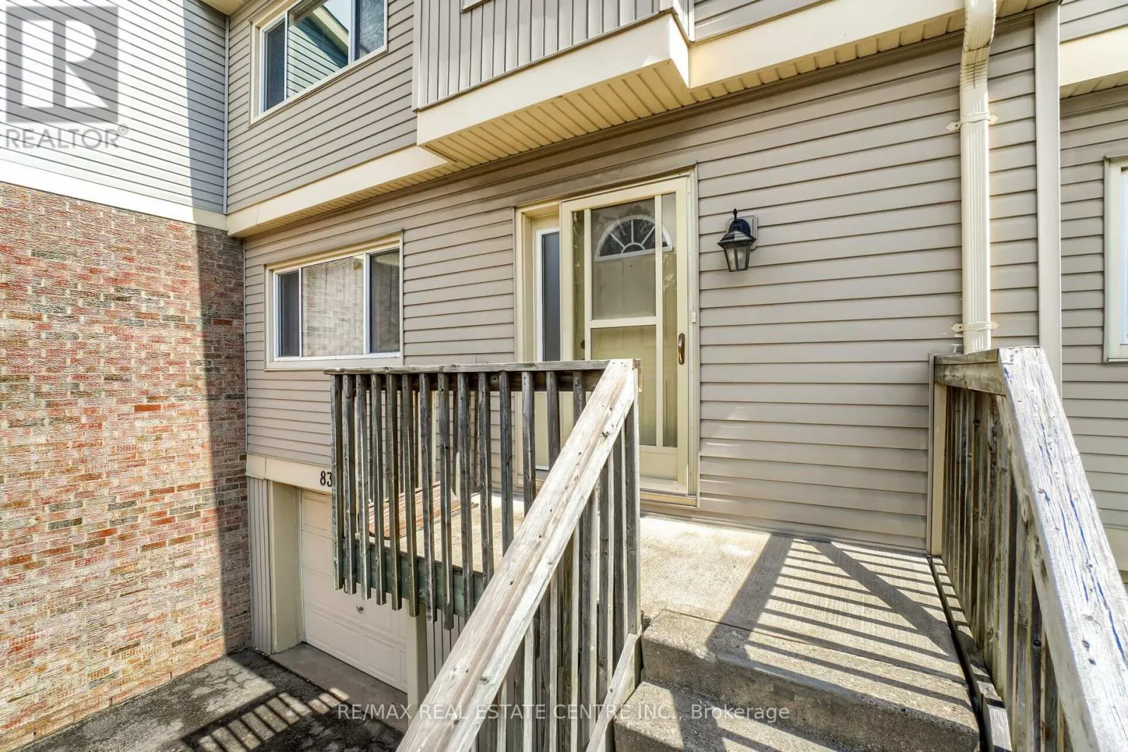30 GREEN VALLEY DRIVE