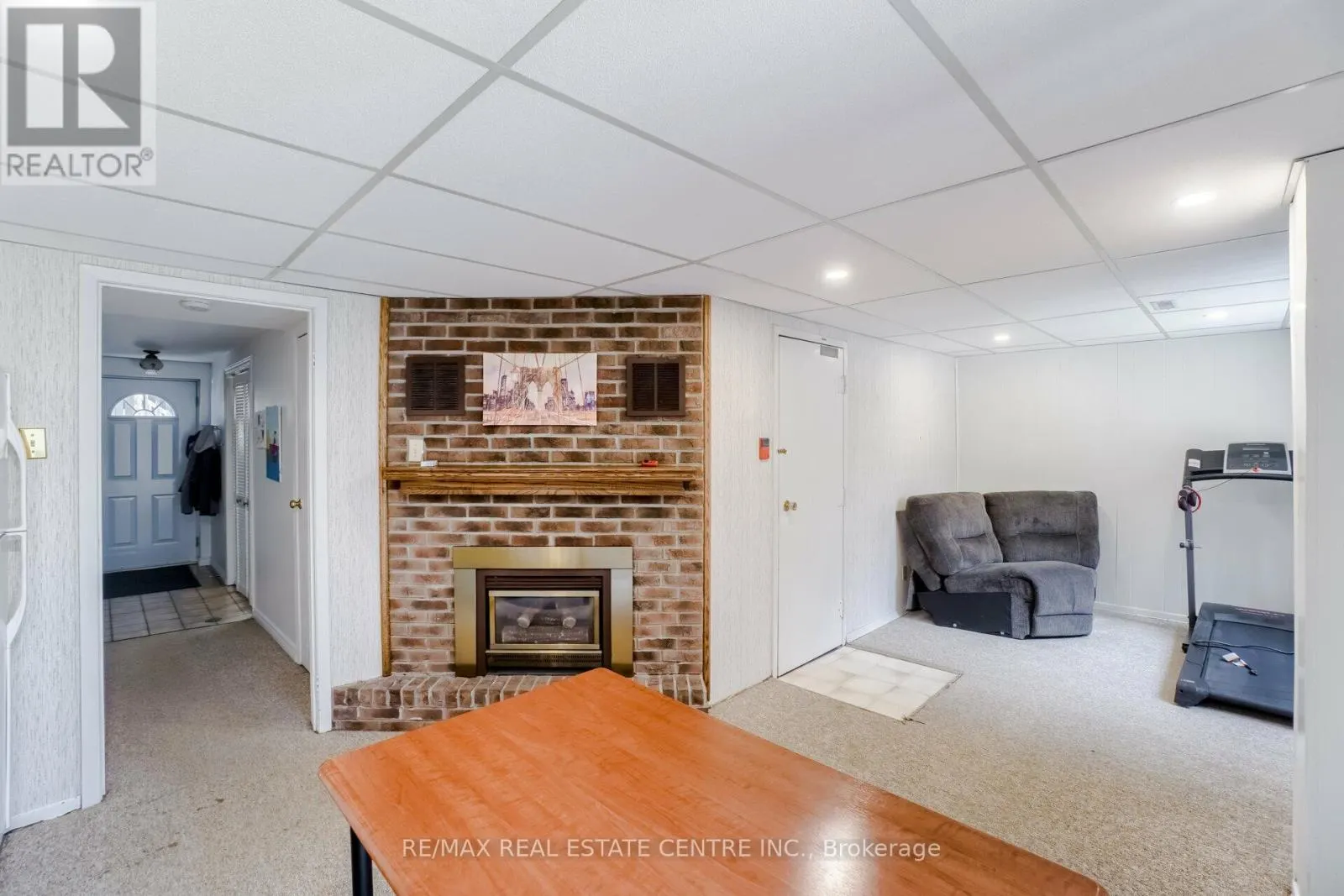 30 GREEN VALLEY DRIVE