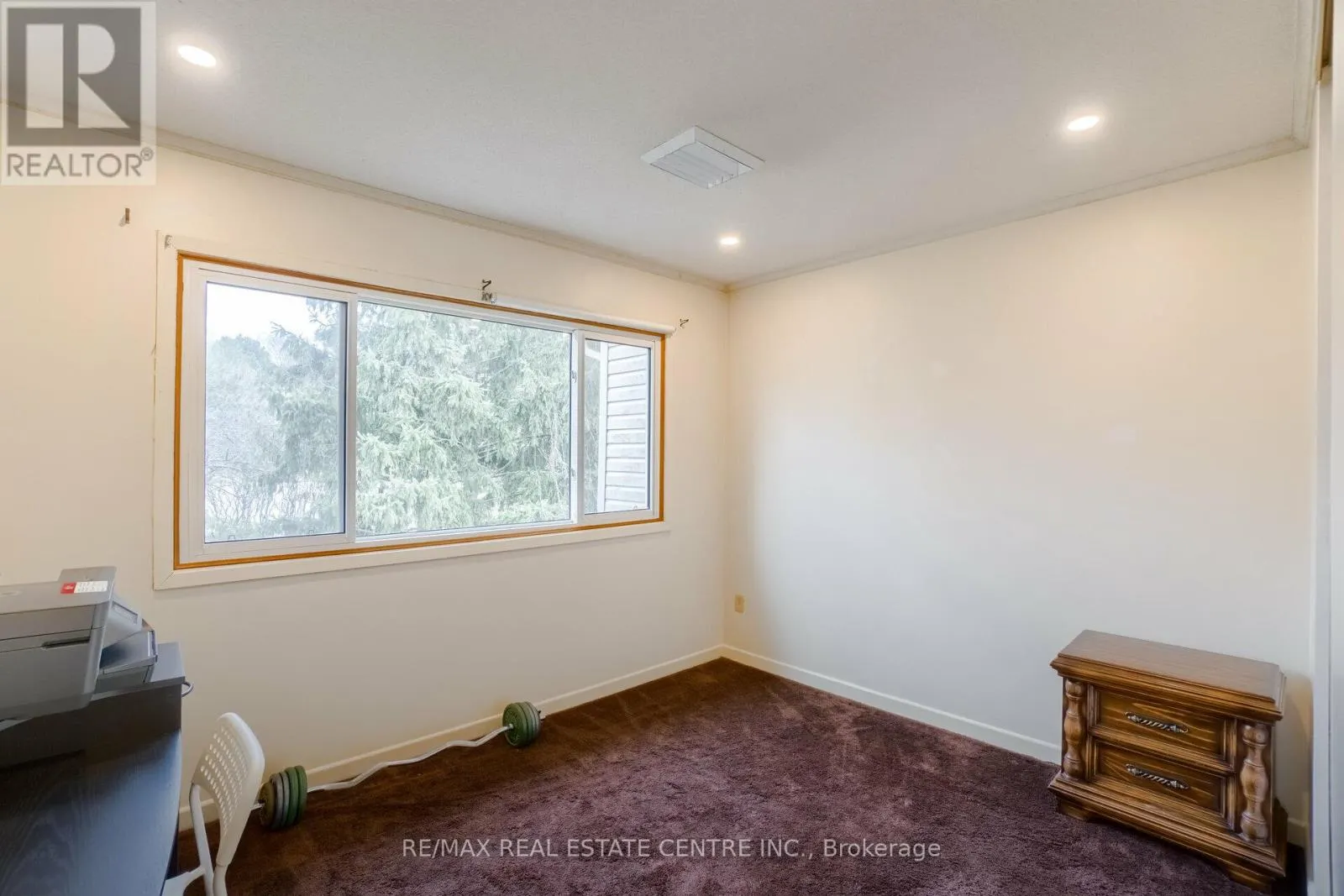 30 GREEN VALLEY DRIVE