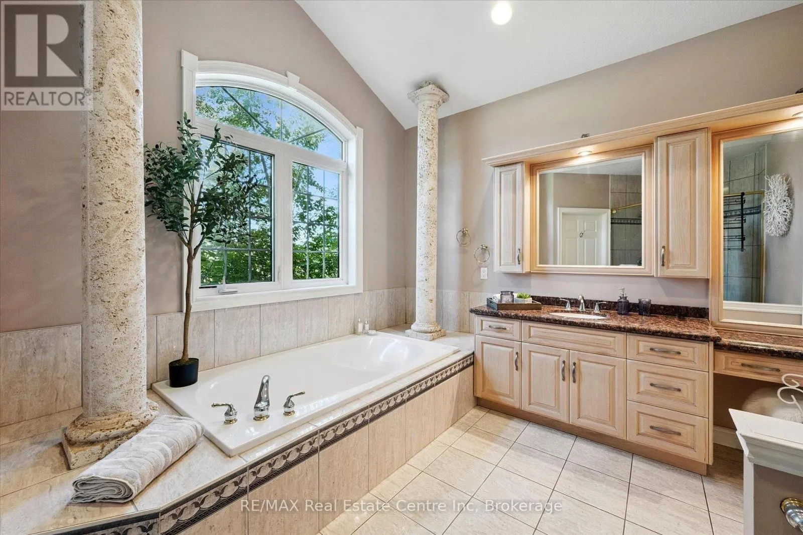 5946 WELLINGTON RD 86 ROAD