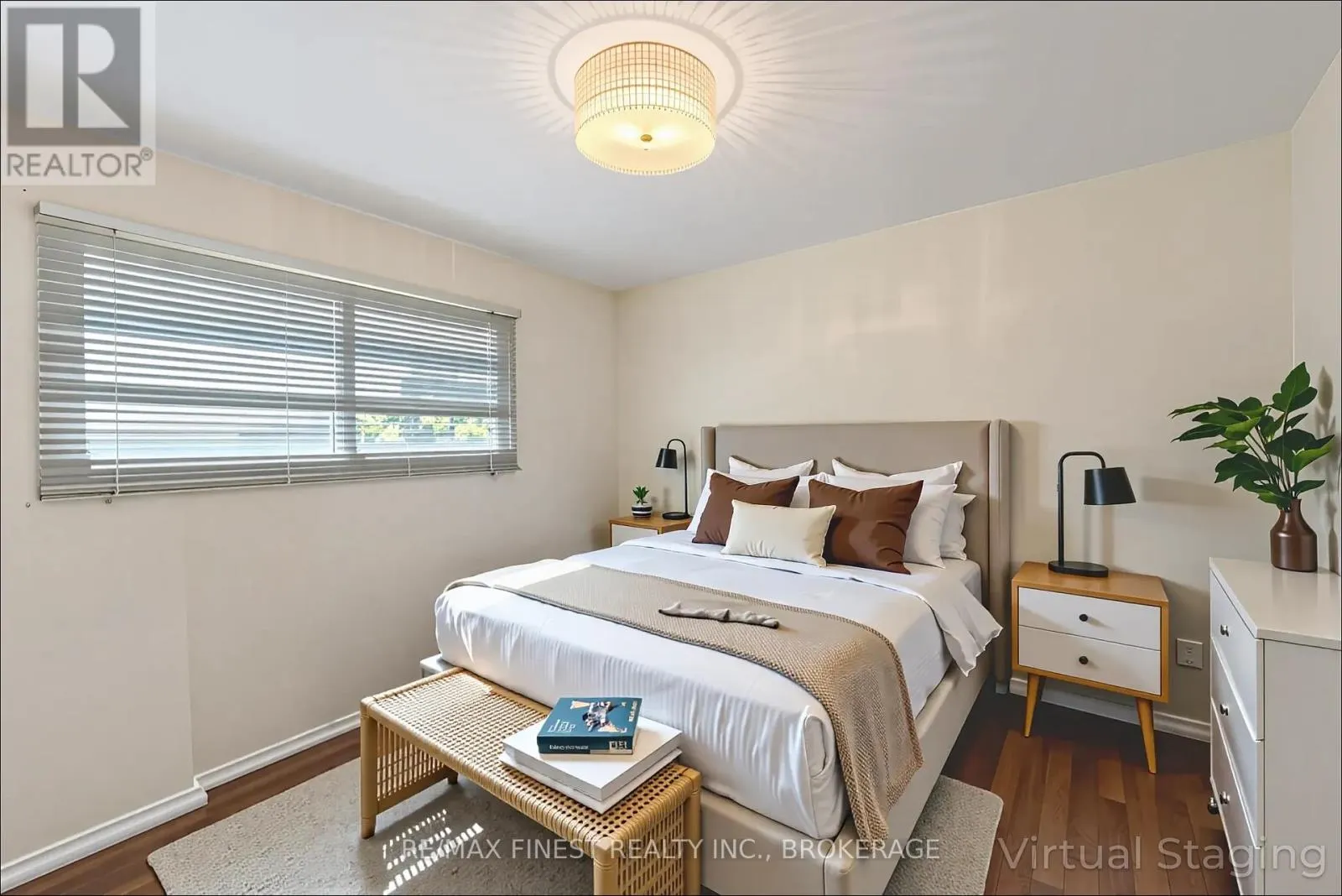 5 MICHAEL GRASS CRESCENT