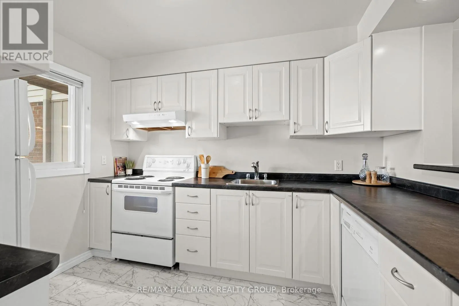 88 - 3014 OLYMPIC WAY