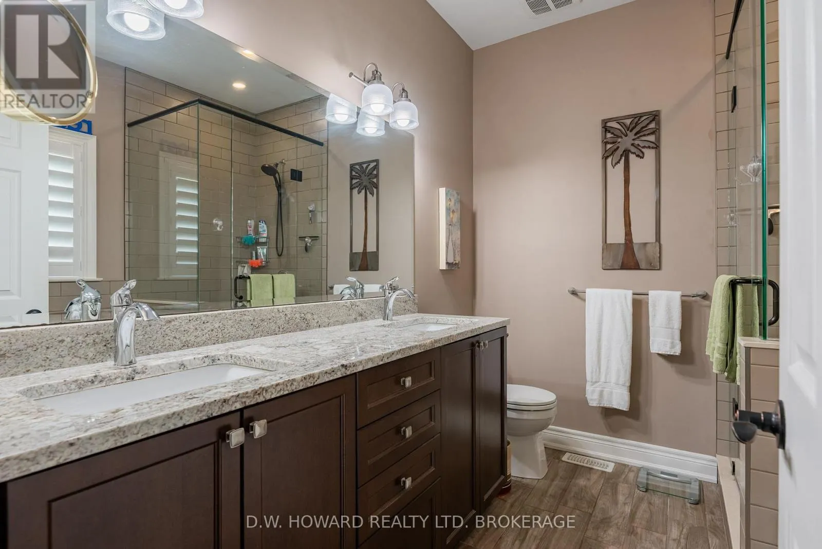 3270 THUNDERBAY ROAD