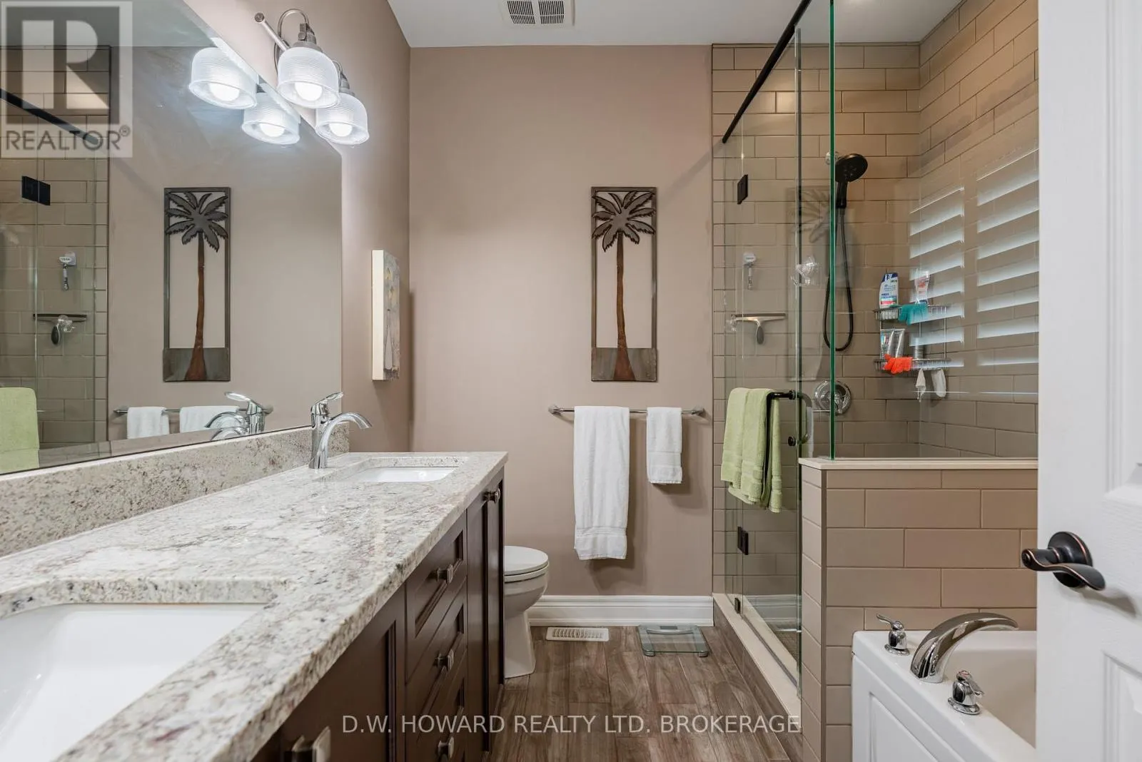 3270 THUNDERBAY ROAD