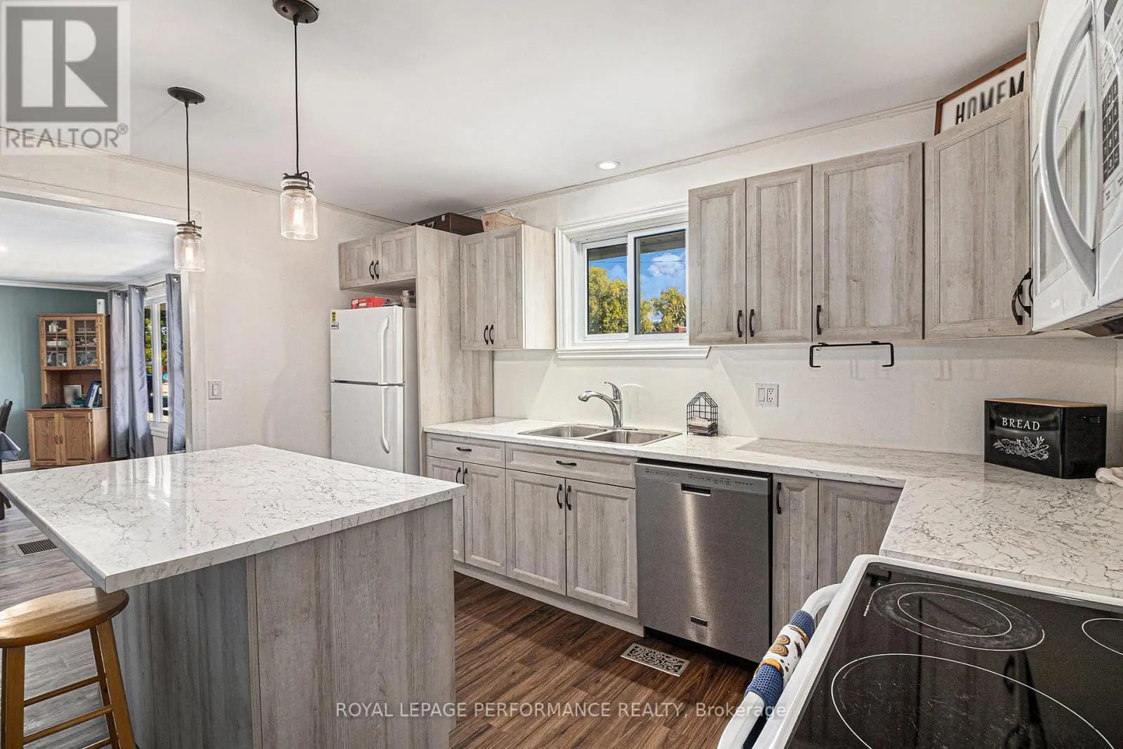 16099 NORTHFIELD ROAD