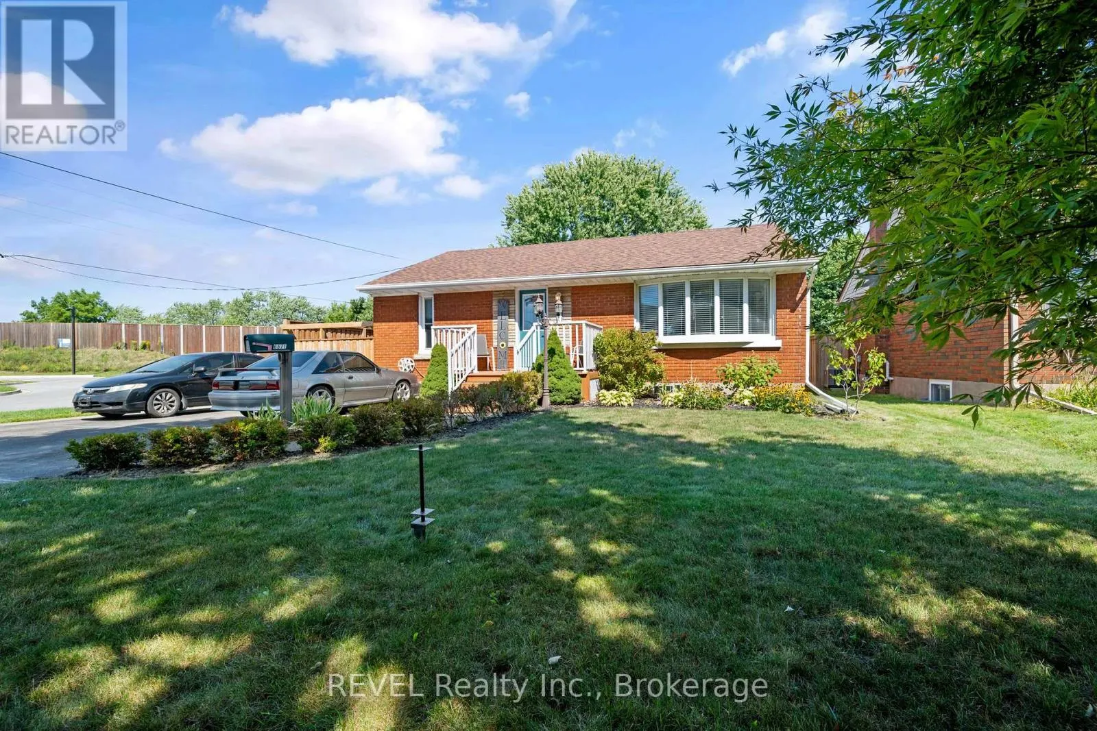 6571 BURDETTE DRIVE