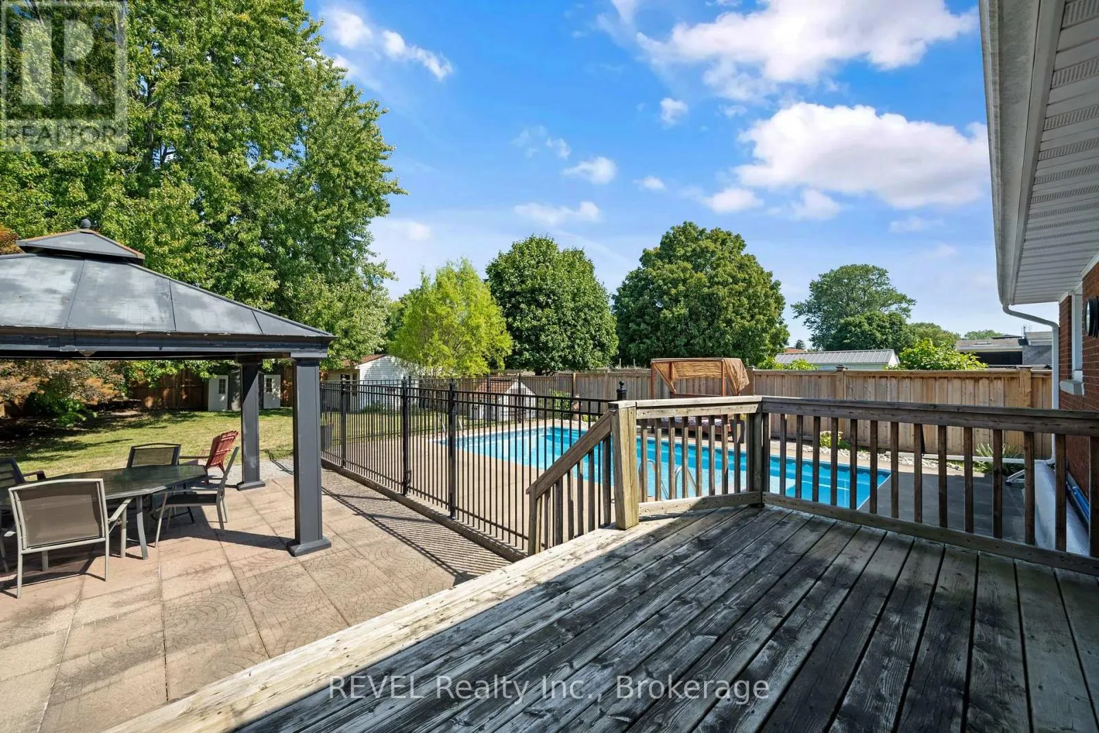 6571 BURDETTE DRIVE