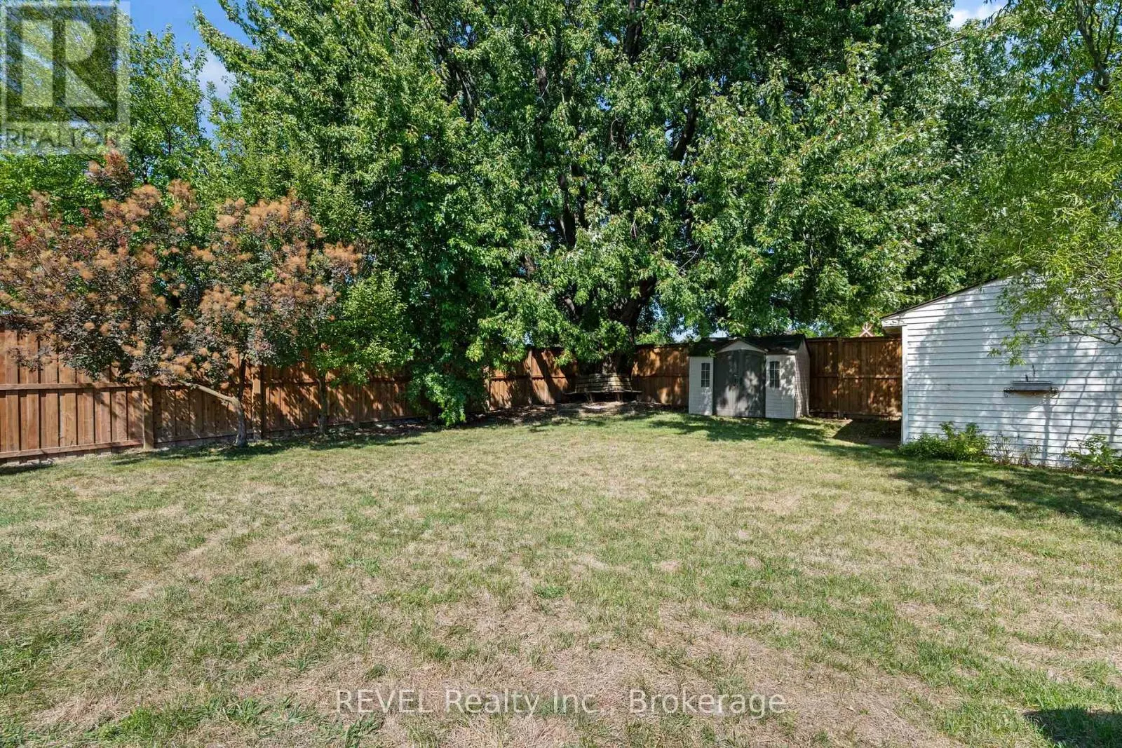 6571 BURDETTE DRIVE