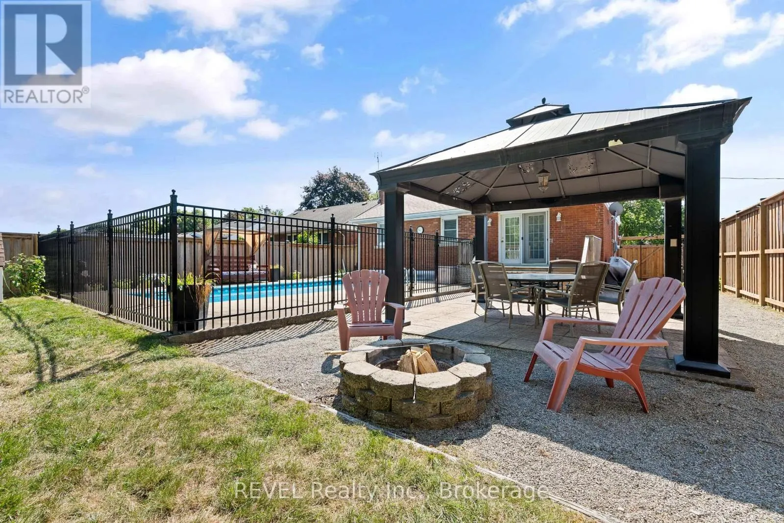 6571 BURDETTE DRIVE