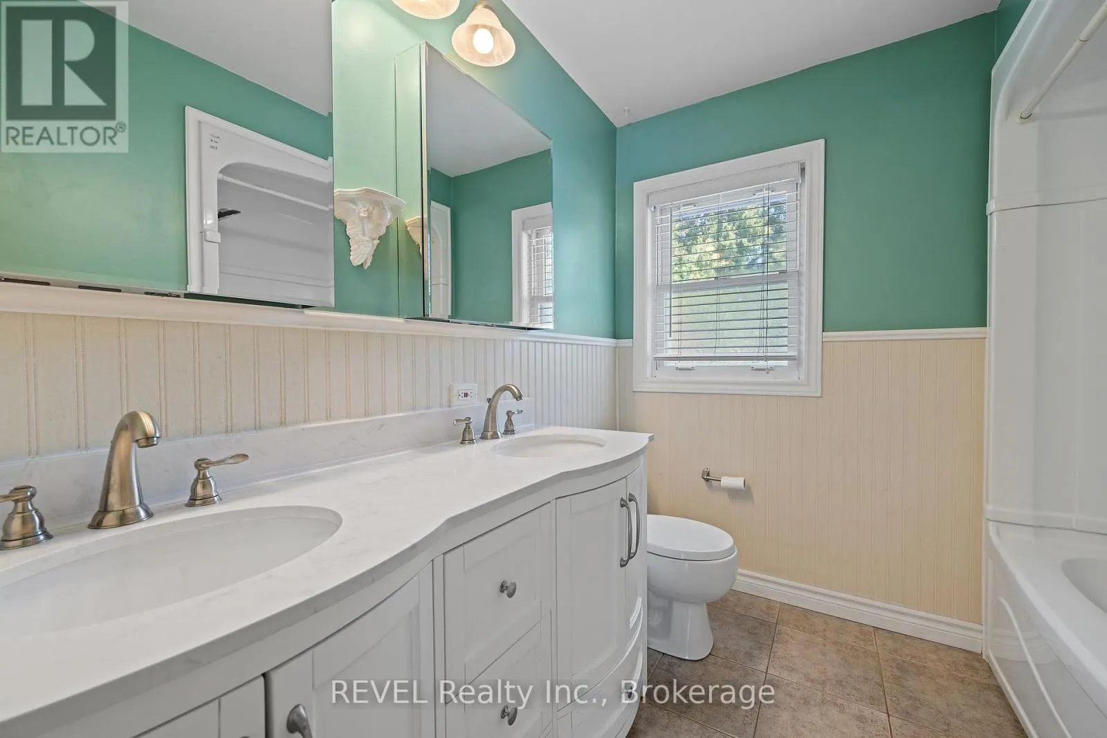 6571 BURDETTE DRIVE