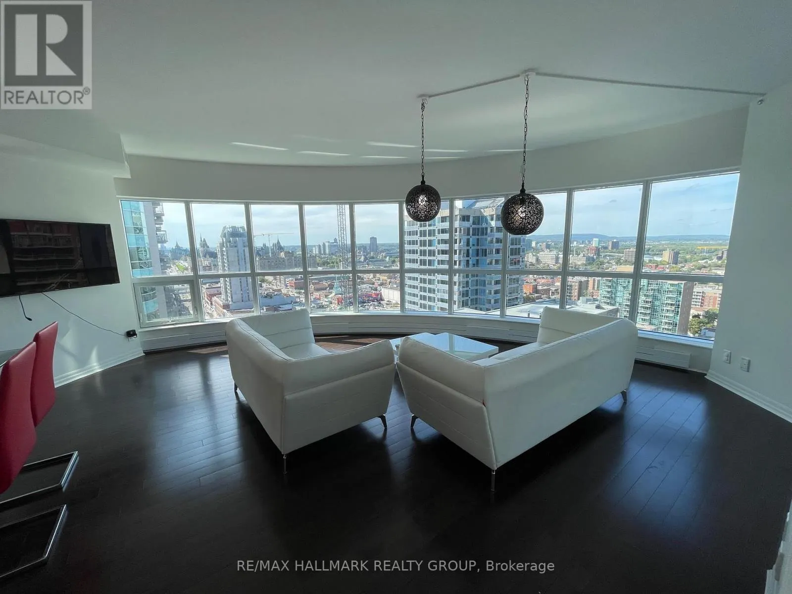 2201 - 242 RIDEAU STREET