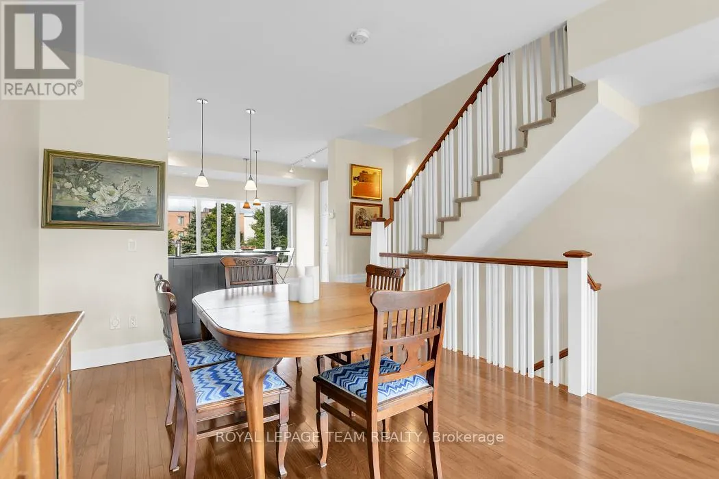 7 - 775 RICHMOND ROAD N