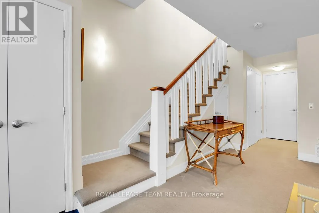 7 - 775 RICHMOND ROAD N