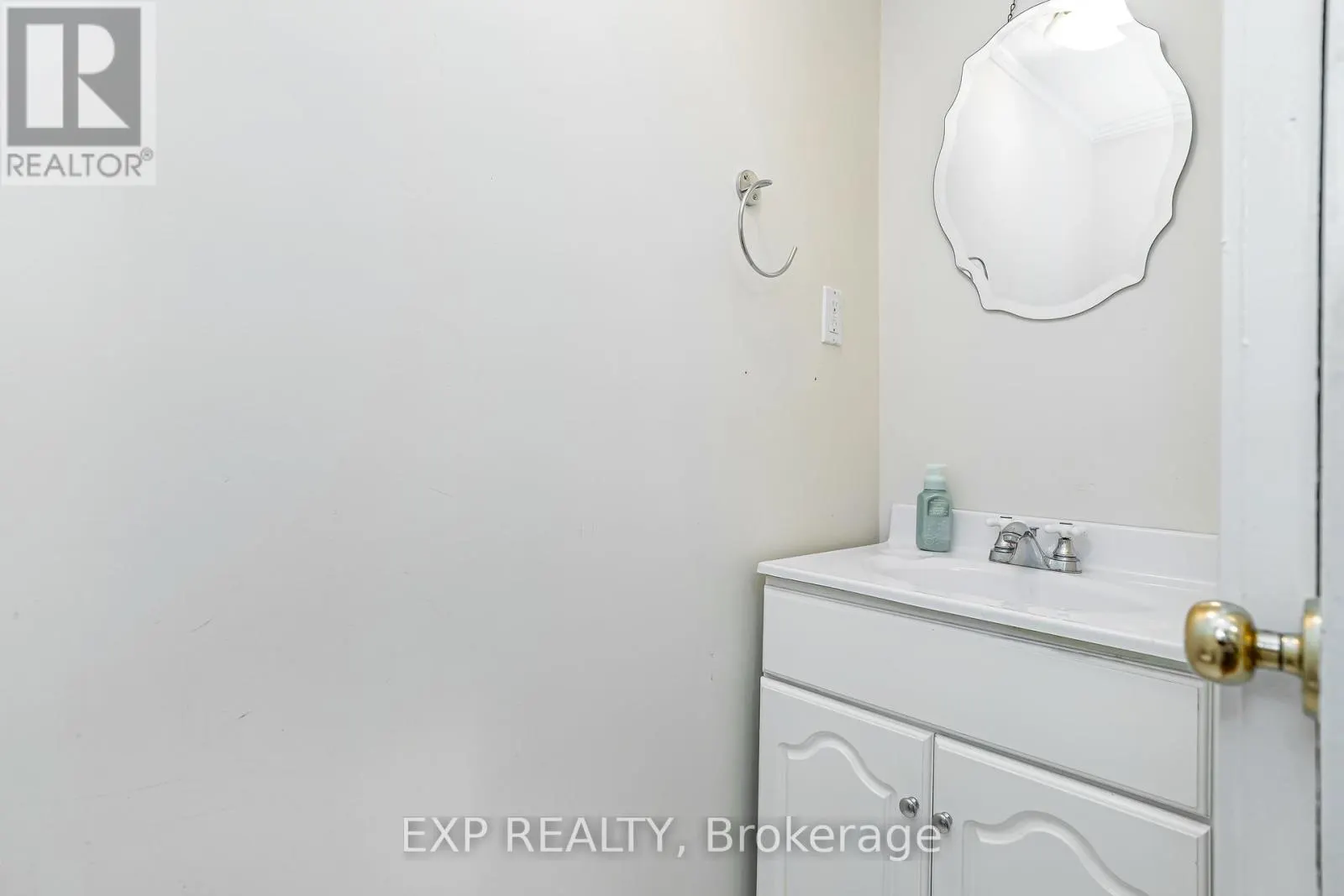 78 - 837 EASTVALE DRIVE