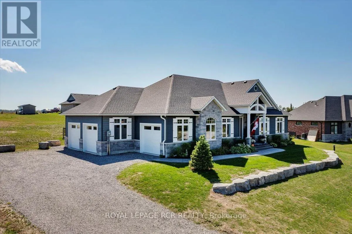3 NIPIGON STREET