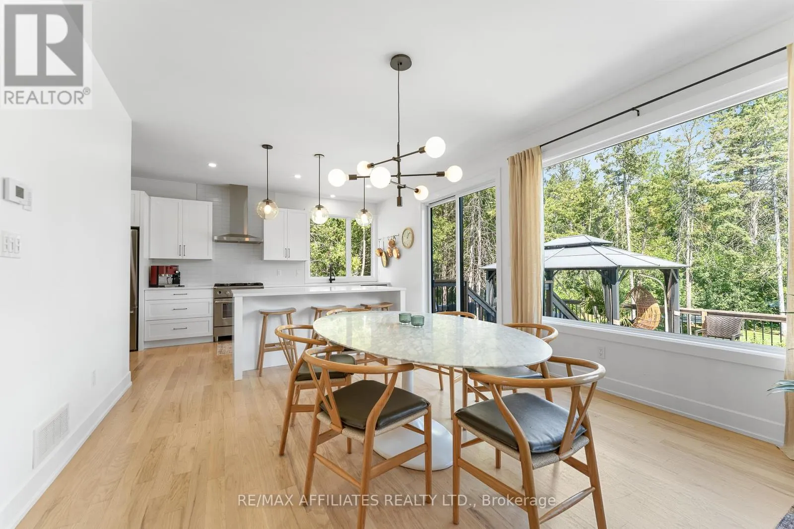 325 RIDGEMONT DRIVE