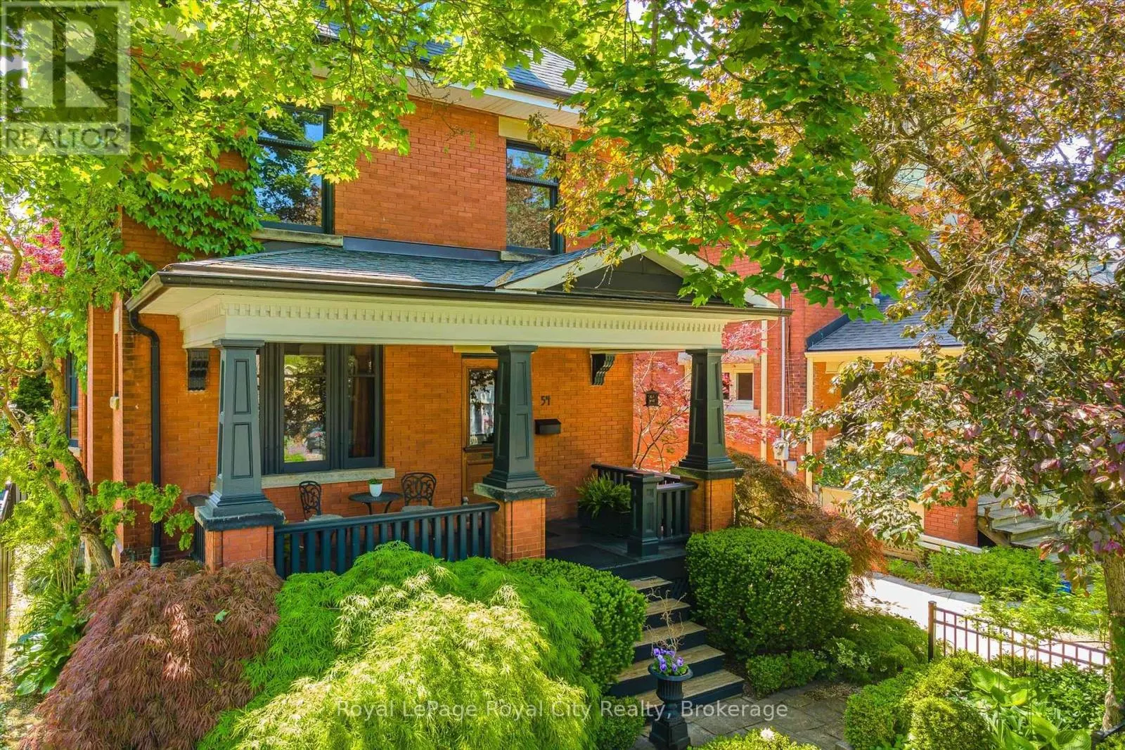 54 CLINTON STREET