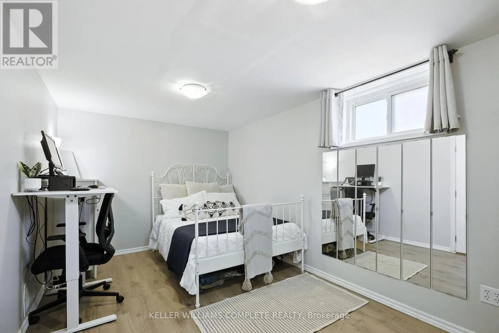 136 WEST 24TH STREET