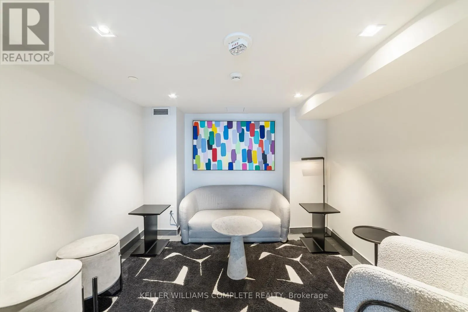 1102 - 1 JARVIS STREET